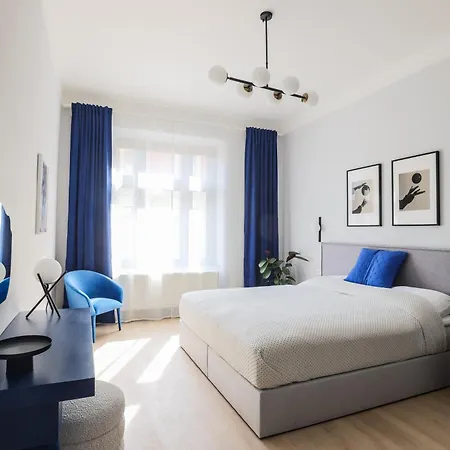 Eleven Apartment