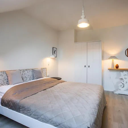 Eleven Apartment