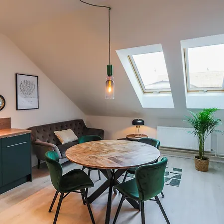 Apartment Eleven *