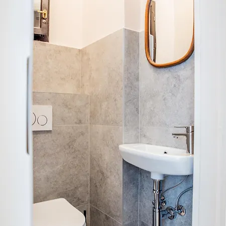 Eleven Apartment Prague